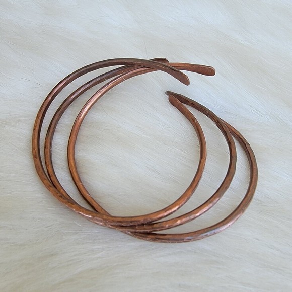Set of 3 adjustable copper bangles - Picture 1 of 3